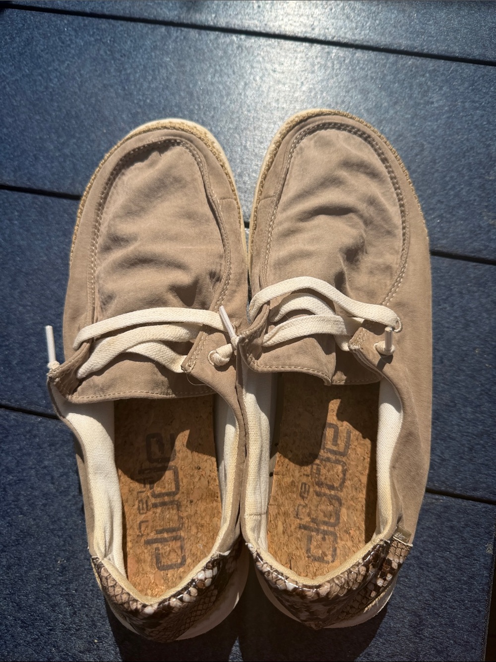 Woman's Hey Dude slip on snake print Lace-Up Shoes, size 9